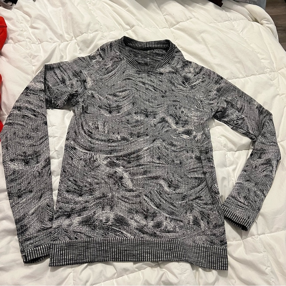 Lululemon long sleeve